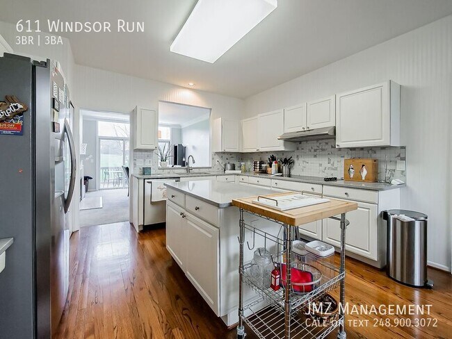 Building Photo - 611 Windsor Run