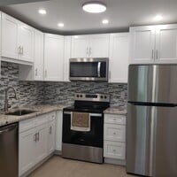 Building Photo - 912 Flanders S