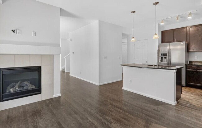 Building Photo - 12930 Grant Cir W