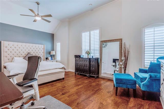 Building Photo - 9808 Capilano Dr