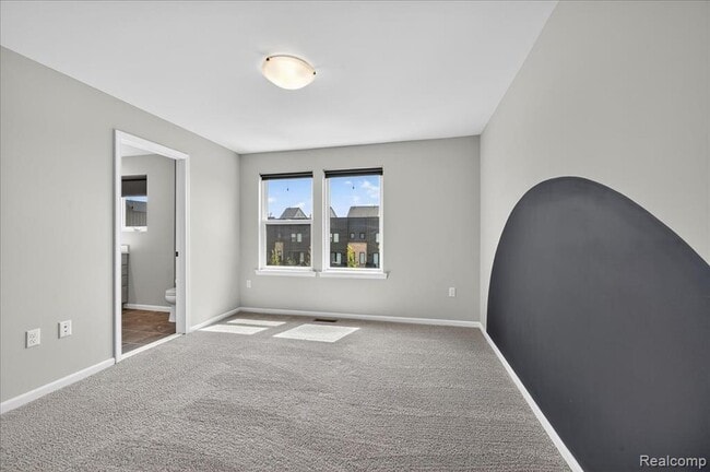 Building Photo - 1087 Hampton Cir