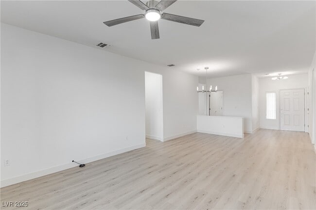 Building Photo - 2084 Tiger Links Dr