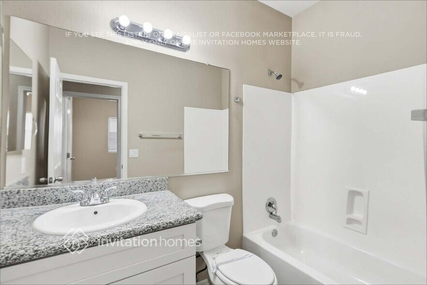 Building Photo - 12533 W Redondo Dr
