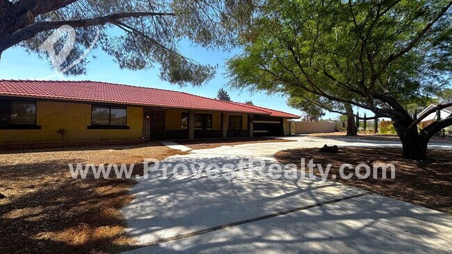 Building Photo - 14207 Sky View Ln