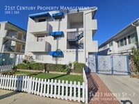 Building Photo - 14323 Haynes St