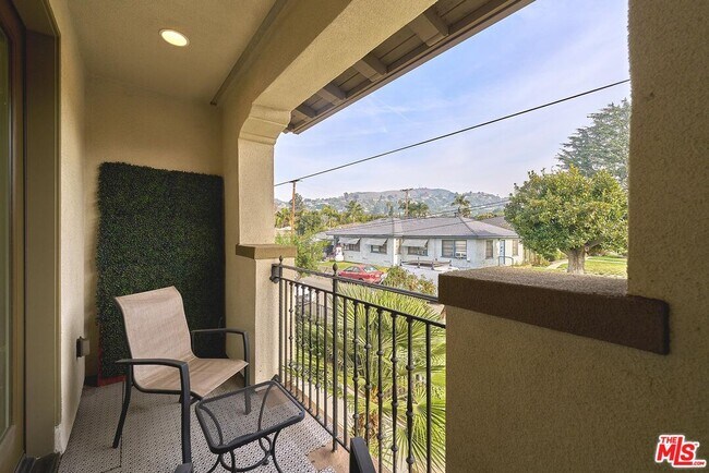 Building Photo - 11842 Nixon Ln