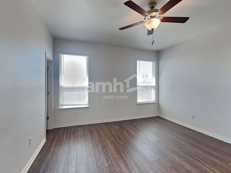 Building Photo - 337 Pebble Beach Run