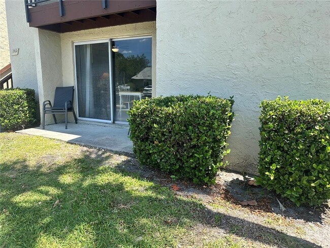 Building Photo - 4215 E Bay Dr