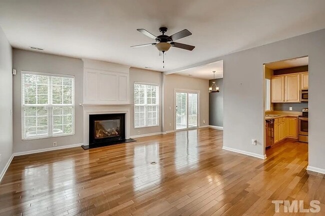 Building Photo - Elegant Long Lake Townhome | Hardwood Floors | 2-Car Garage | Pool