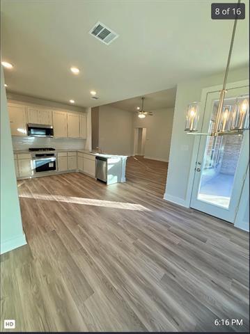 Building Photo - 6305 Belle Ct