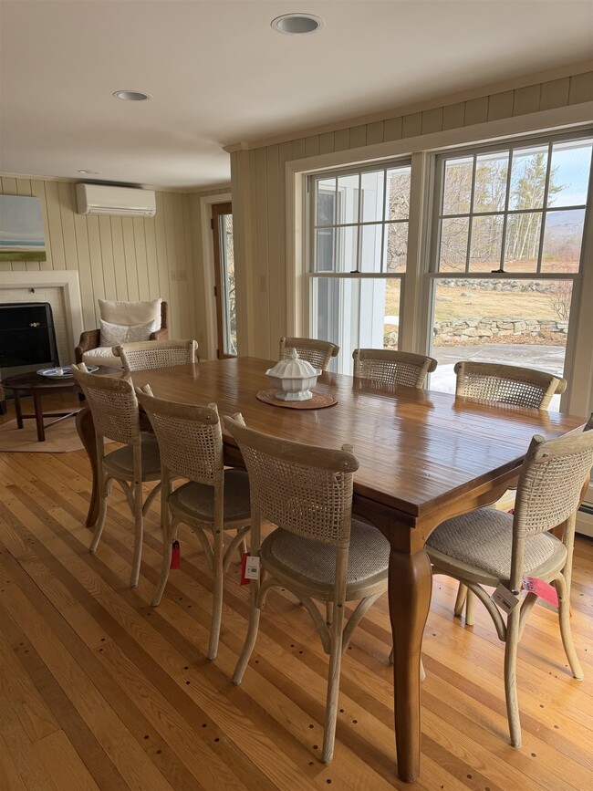 Building Photo - 536 Gov Wentworth Hwy