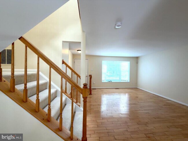 Building Photo - 10509 Smithy Ct