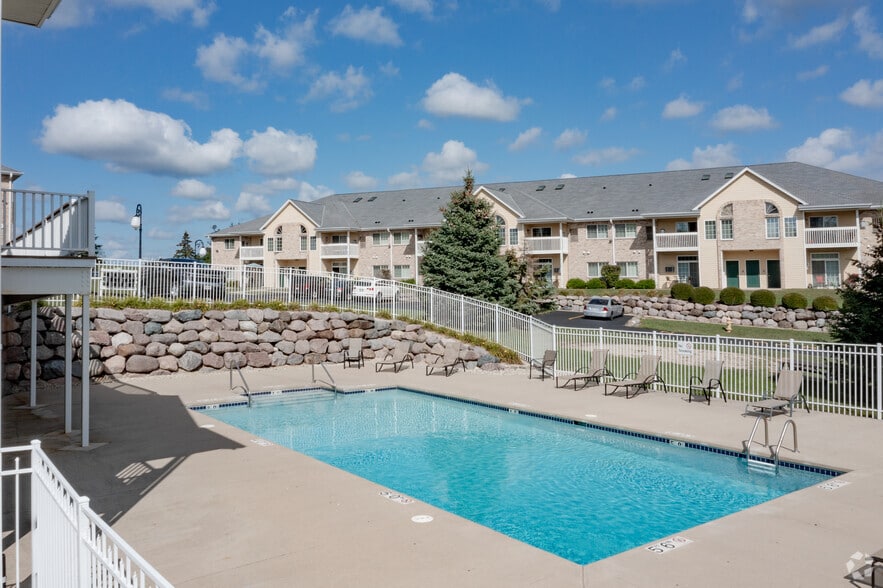 Building Photo - Kendal Hills