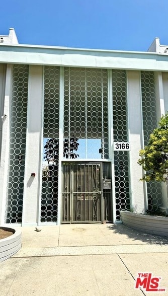 Building Photo - 28 S Sepulveda Blvd