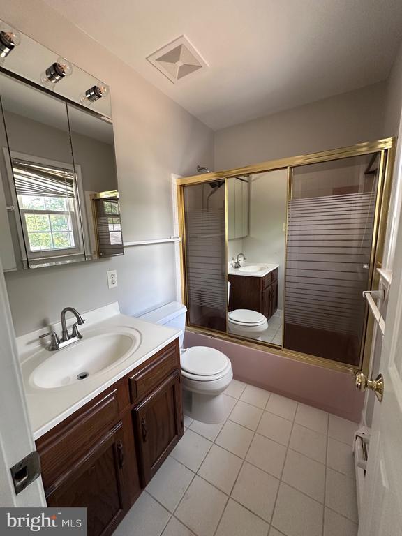 Building Photo - 4214 Evergreen Dr