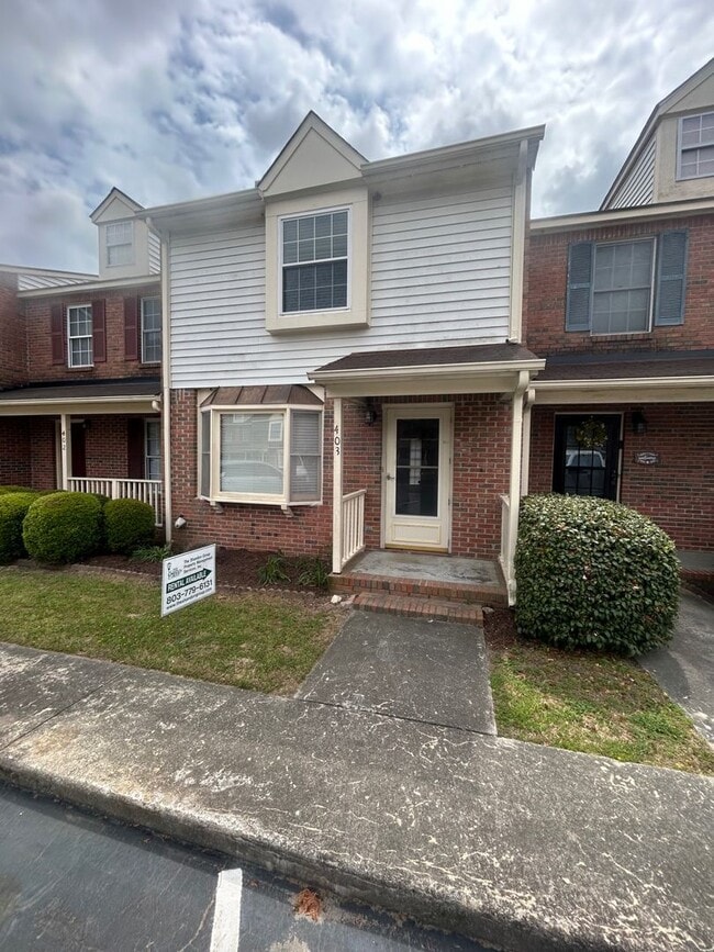 Building Photo - 940-403 Glenn Street, West Columbia SC 29169