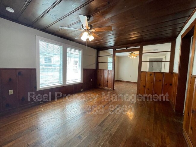 Building Photo - 3026 Balis Dr