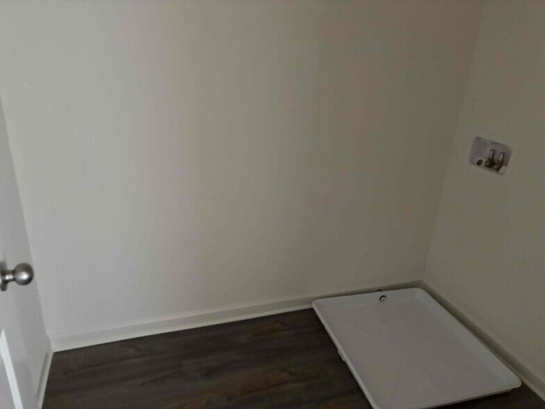 Building Photo - 258 Dream Catcher Dr