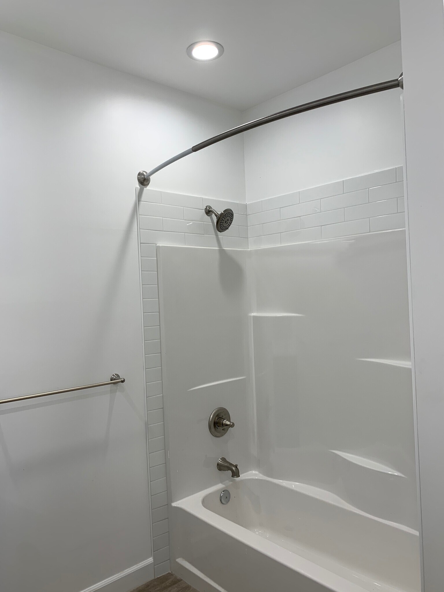 Upstairs bathroom shower - 14727 Friar St