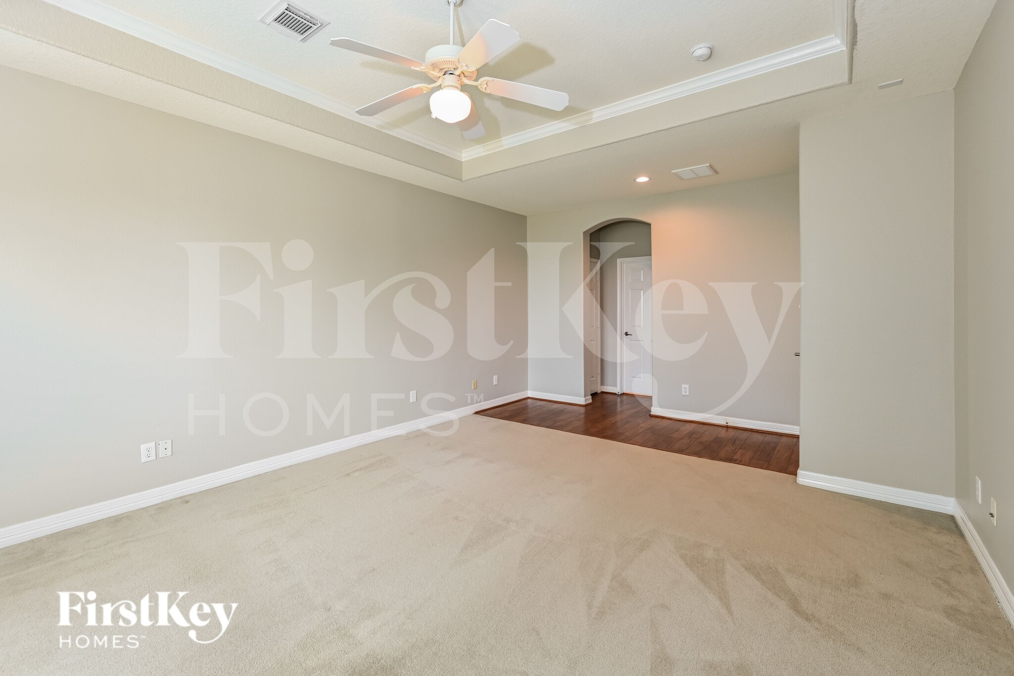 Building Photo - 17714 Meadow Crossing Ln