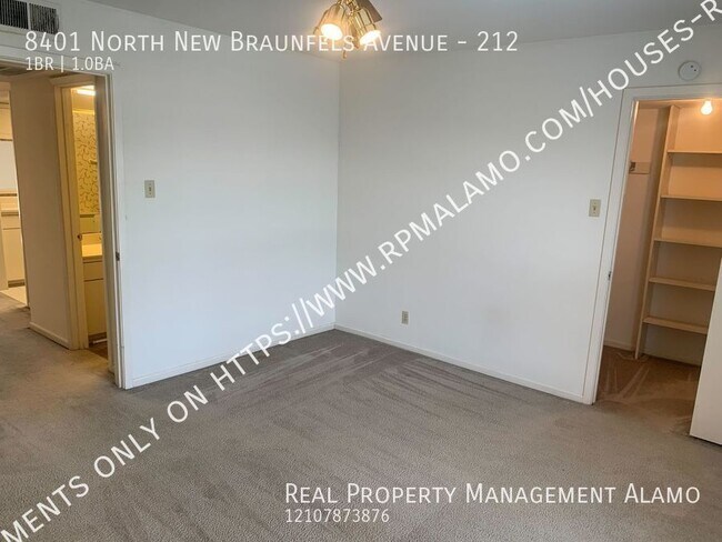 Building Photo - 8401 N New Braunfels Ave