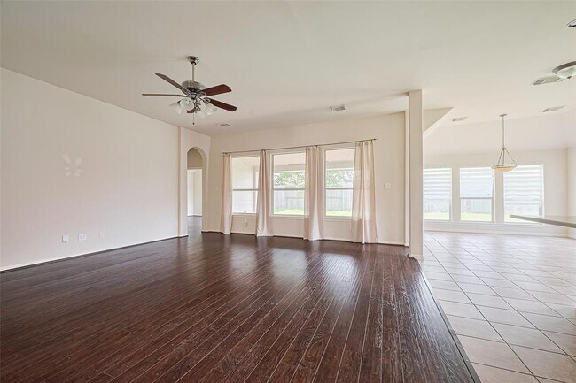 Building Photo - 4627 Adobe Pines Ln