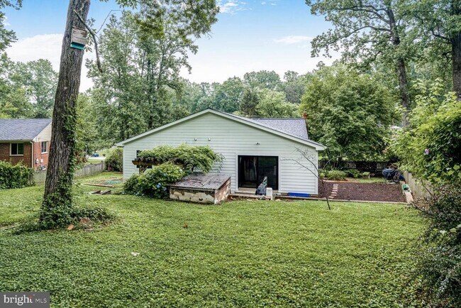 Building Photo - 3610 Terrace Dr