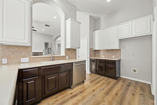 Building Photo - 3508 Refugio Ct