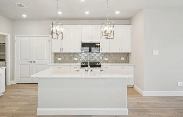 Building Photo - 507 Blanton St