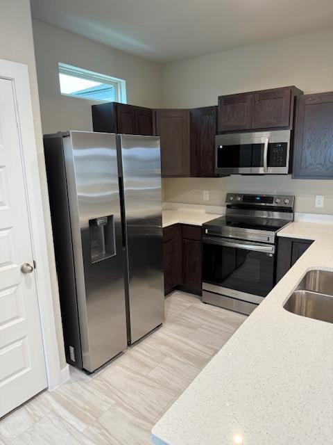 Building Photo - 8315 V. Pisa