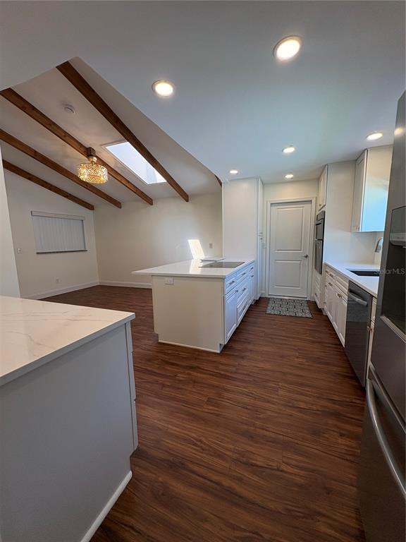 Building Photo - 8434 Boxwood Dr