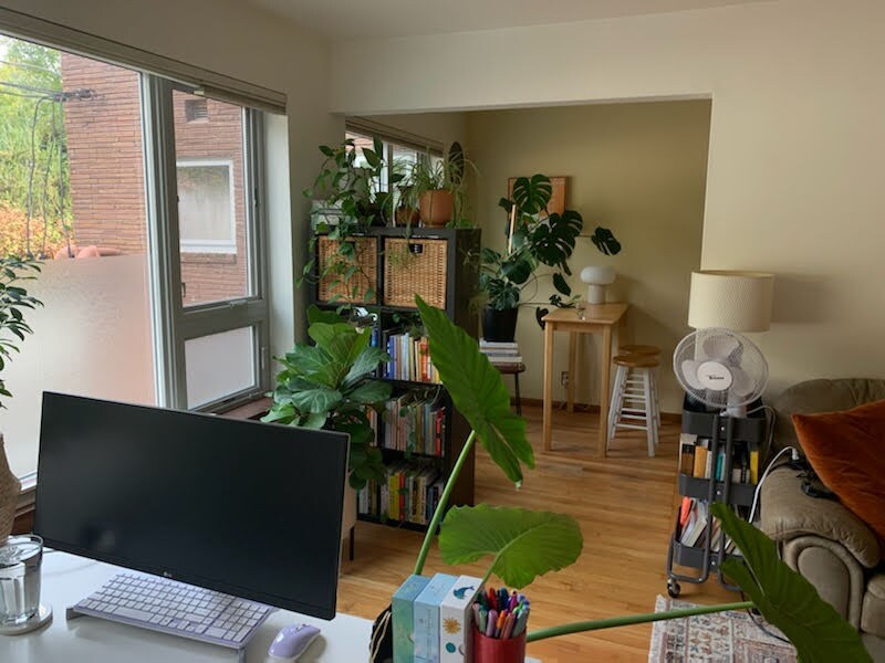 Building Photo - 530 W Olympic Pl