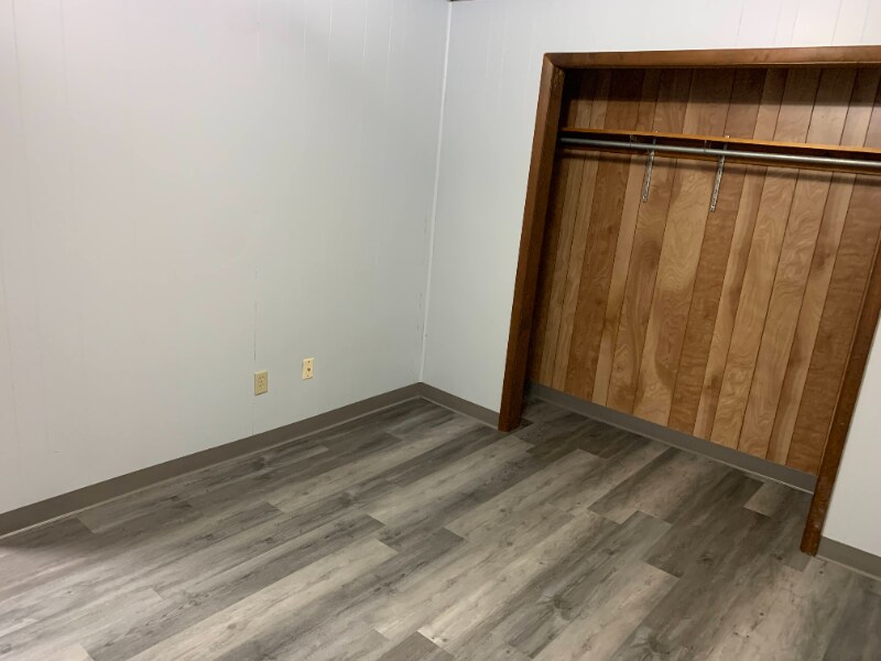 Building Photo - 34 E Ridge Ave