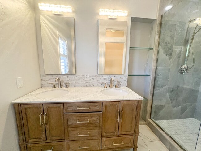 Building Photo - FURNISHED HOUSE - COTTONWOOD- DEL WEBB COTTONWOOD RANCH COMMUNITY