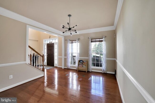 Building Photo - 8111 Alloway Ct