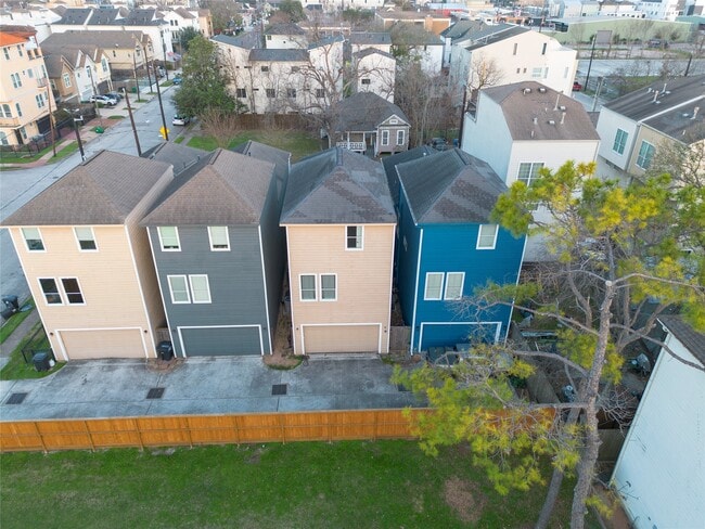 Building Photo - 1419 Colorado St