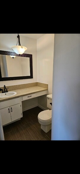 Building Photo - 28151 Highridge Rd