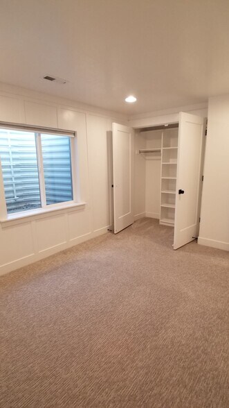 Building Photo - 32 W Sicula Rd.