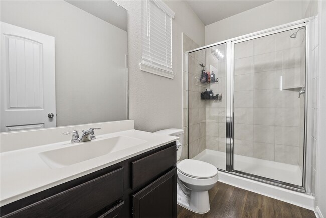 Building Photo - 13640 Collier Park Ln