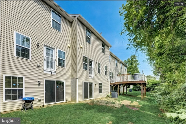 Building Photo - 61 Franklin Cir