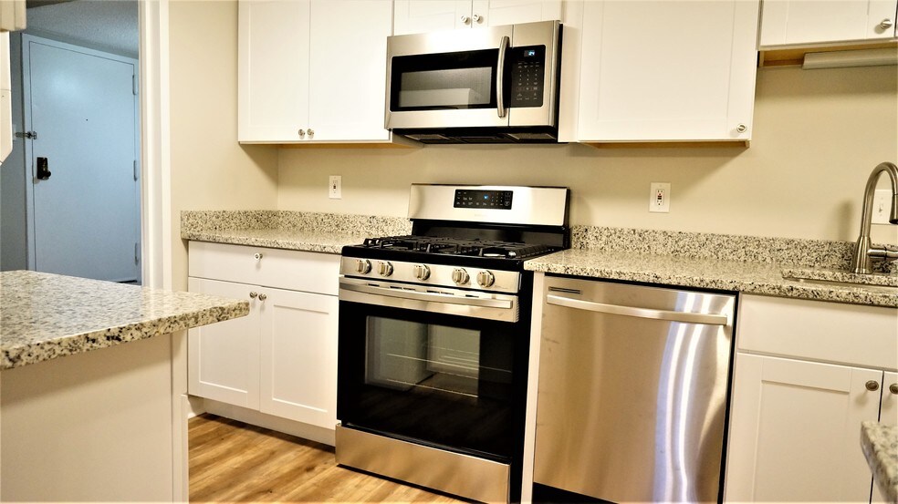 Building Photo - 11818 Breton Ct