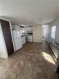 Building Photo - Beautiful 2 Bedroom Mobile home in Fairfield