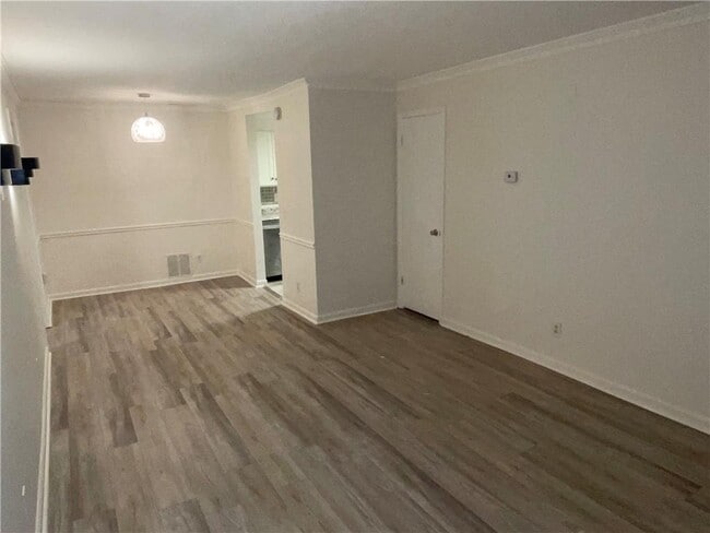 Building Photo - 115 Plantation Dr