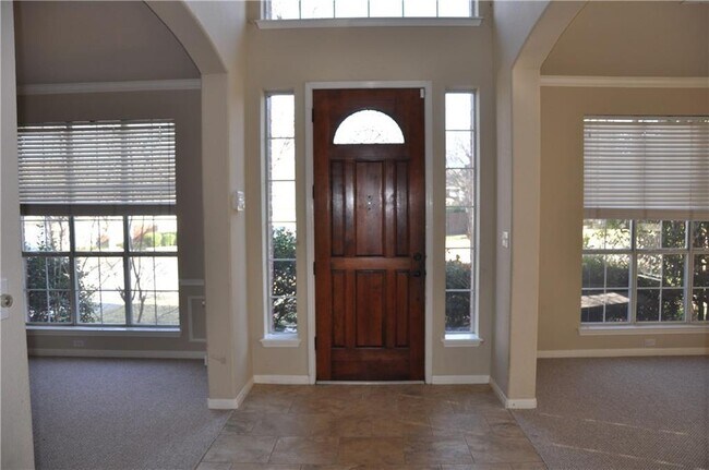 Building Photo - 19112 Ventana Ct