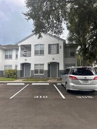 Building Photo - 4364 S Kirkman Rd