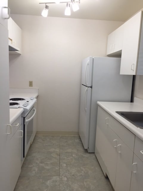 Building Photo - 2/2/2 Mahi Ko Town Homes