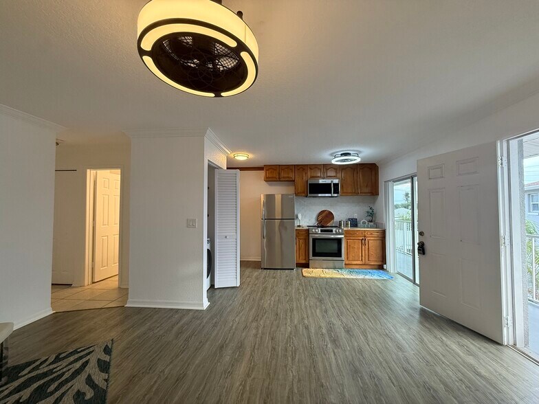 Building Photo - 436 Auburn Dr