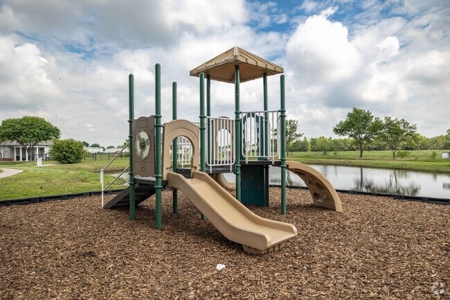Playground - Fieldstone Apartments