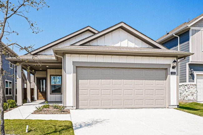 Building Photo - 1235 Paintbrush Dr