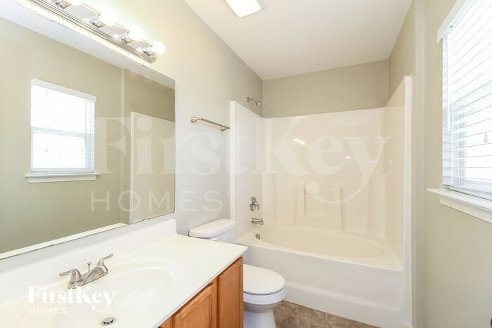 Building Photo - 3531 Thornaby Cir